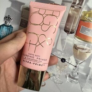 Figs & Rouge Satin Soft Blurring Primer & Finishing Fix  30ml / 1 fl oz